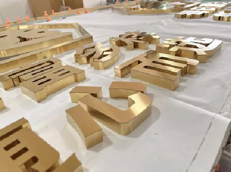 嵩明拉丝不锈钢字的特点。