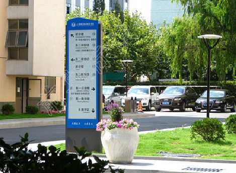 嵩明哪些因素影响宣传栏的制作？